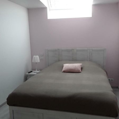 Le Gite Dameryat Villa Damery  Esterno foto