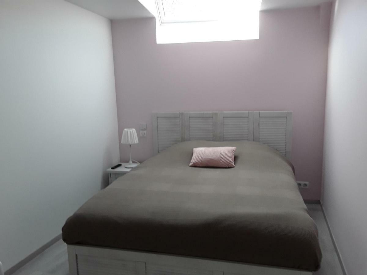 Le Gite Dameryat Villa Damery  Esterno foto